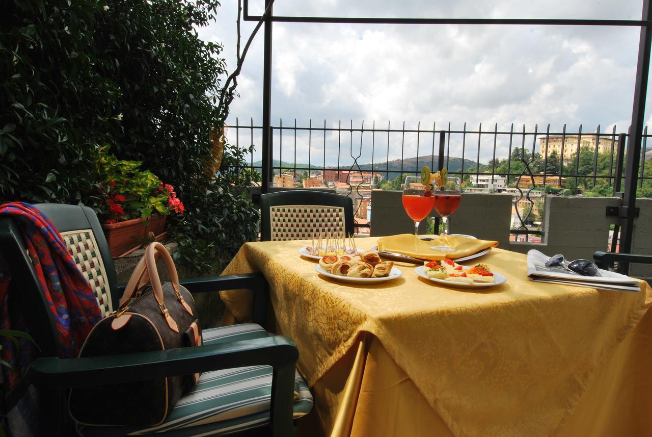 Hotel Ambrosi Fiuggi Exterior foto